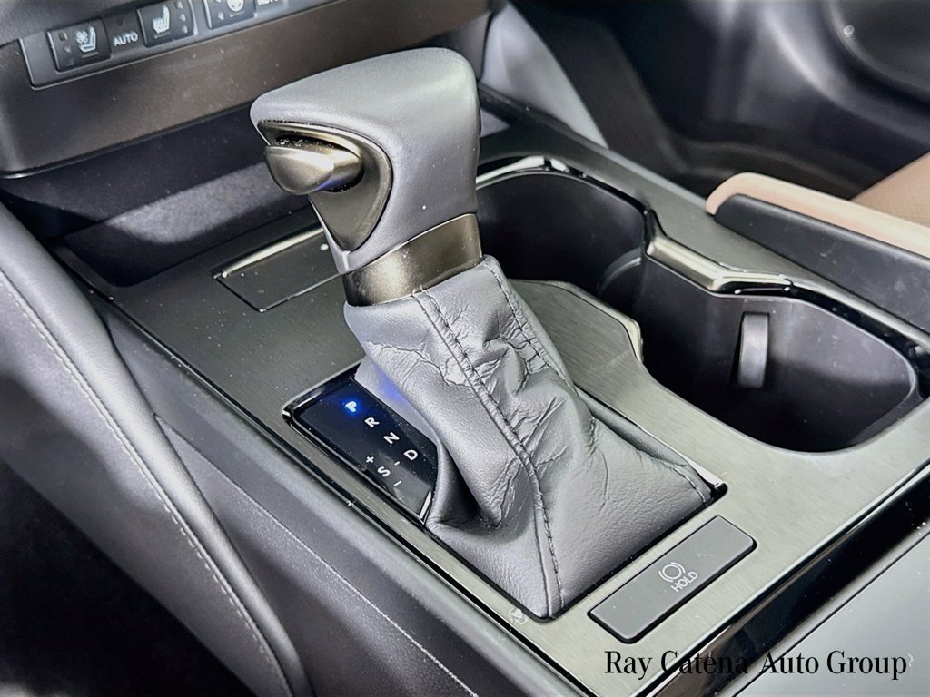 Certified 2025 Lexus ES 350 w/ Premium Package FWD image 17