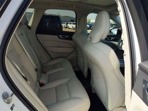 Used 2025 Volvo XC60 T8 Core w/ Protection Package Premier image 18