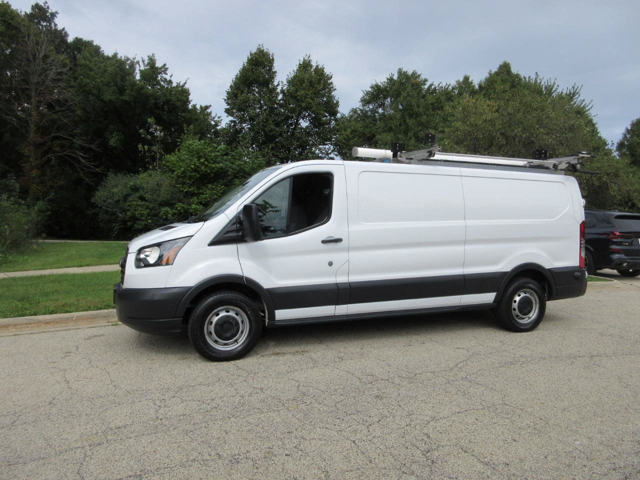 Used 2018 Ford Transit 150 148 Low Roof RWD image 3