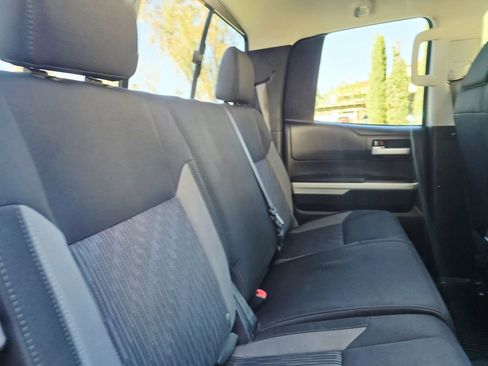 Used 2017 Toyota Tundra SR5 w/ SR5 Upgrade Package image 36