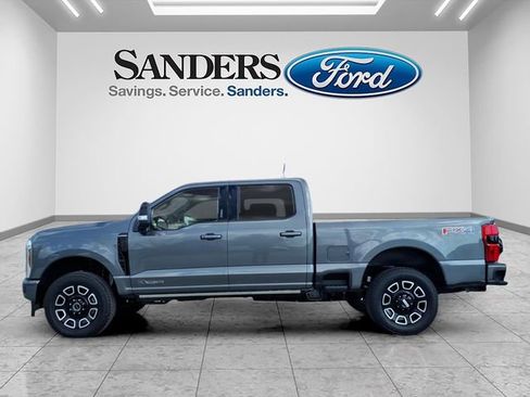 New 2026 Ford F250 Platinum w/ FX4 Off-Road Package image 3