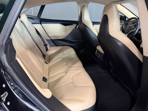 Used 2013 Tesla Model S RWD image 19