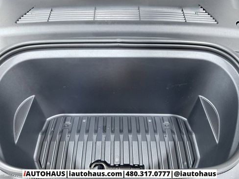 Used 2023 Tesla Model Y Long Range image 10