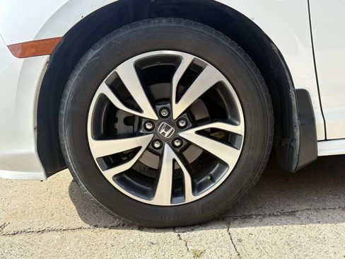 Used 2022 Honda Odyssey Touring image 8