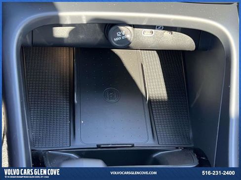 New 2026 Volvo XC40 B5 Ultra w/ Climate Package image 28