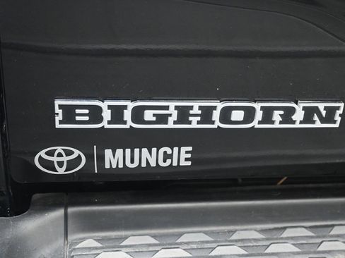 Used 2022 RAM 2500 Big Horn image 37
