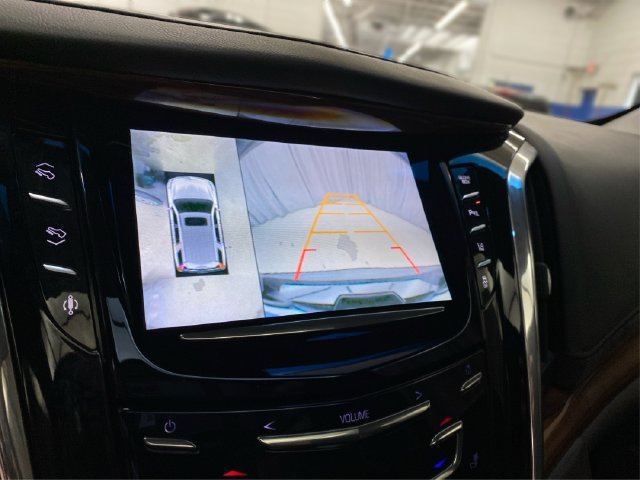 Used 2015 Cadillac Escalade Premium AWD/4WD image 32