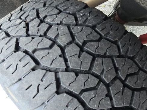 Used 2024 Chevrolet Silverado 2500 High Country w/ High Country Premium Package image 13