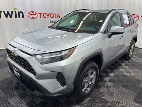 Used 2025 Toyota RAV4 XLE AWD/4WD image 3