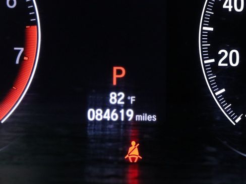 Used 2018 Honda Accord LX image 25