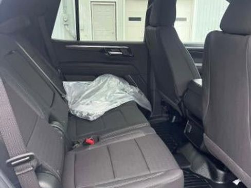 New 2026 Chevrolet Tahoe 4WD image 15