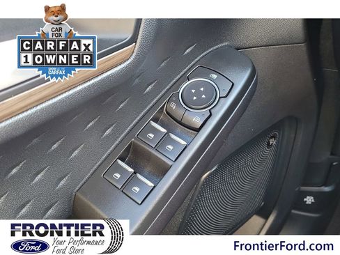 Used 2020 Ford Escape Titanium w/ Titanium Premium Package 2.0 image 15