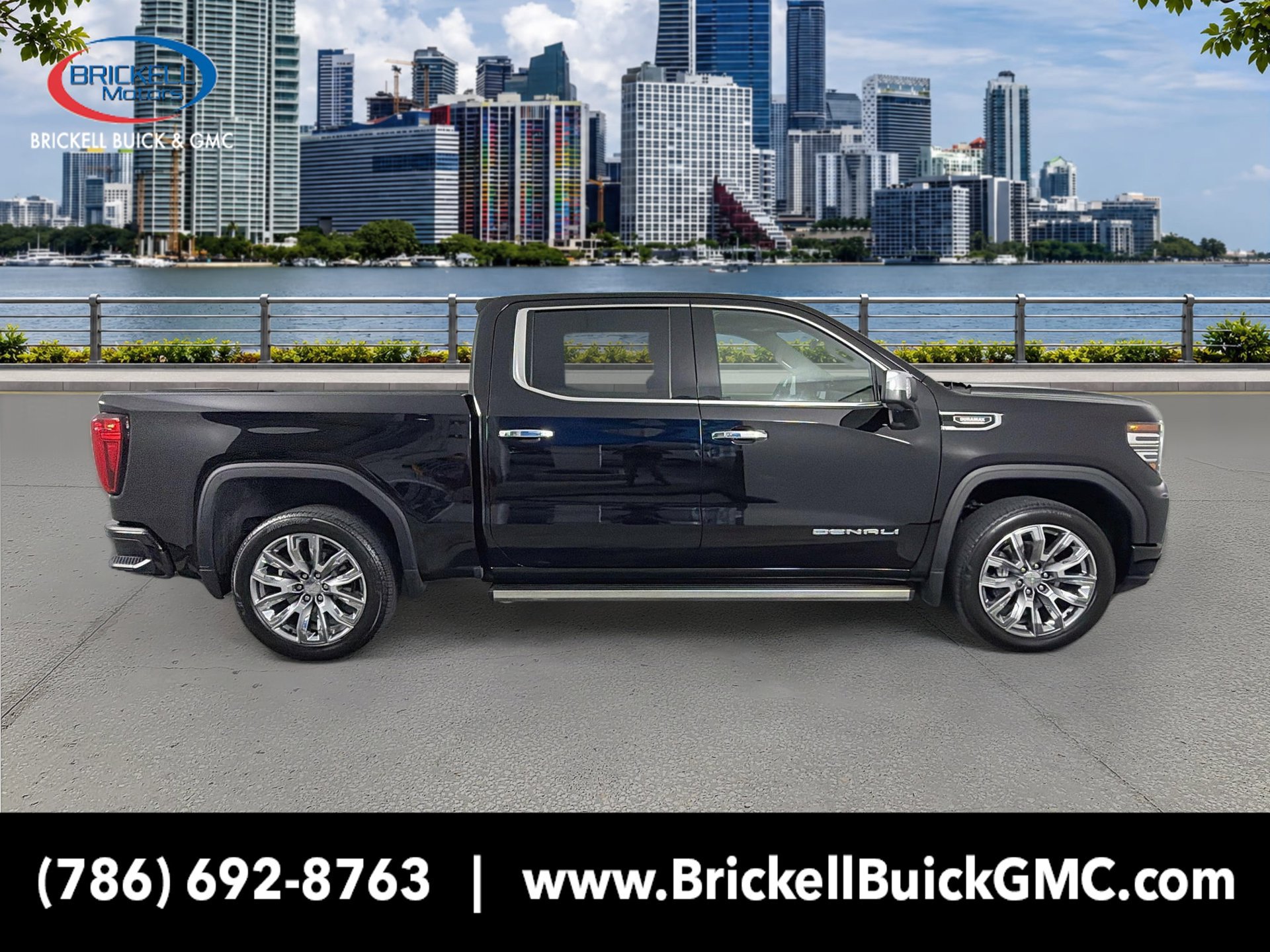 Used 2025 GMC Sierra 1500 Denali w/ Denali Reserve Package AWD/4WD image 7