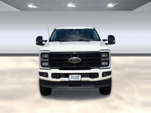 Used 2024 Ford F250 Lariat w/ Lariat Ultimate Package AWD/4WD image 6