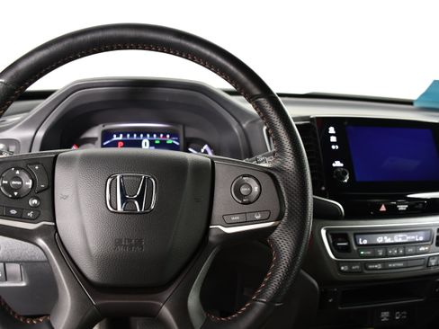 Certified 2023 Honda Passport TrailSport image 16
