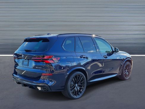 New 2026 BMW X5 xDrive40i w/ Executive Package image 3