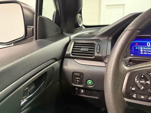 Used 2022 Honda Pilot Sport image 76