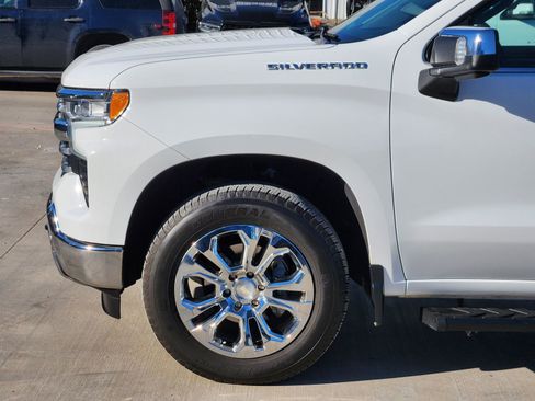 Used 2023 Chevrolet Silverado 1500 LTZ image 10