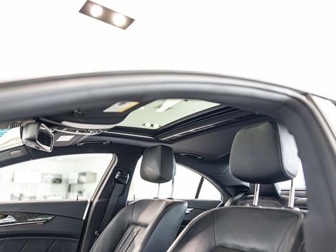 Used 2012 Mercedes-Benz CLS 550 4MATIC image 20