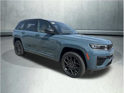 New 2026 Jeep Grand Cherokee Summit w/ Obsidian Package