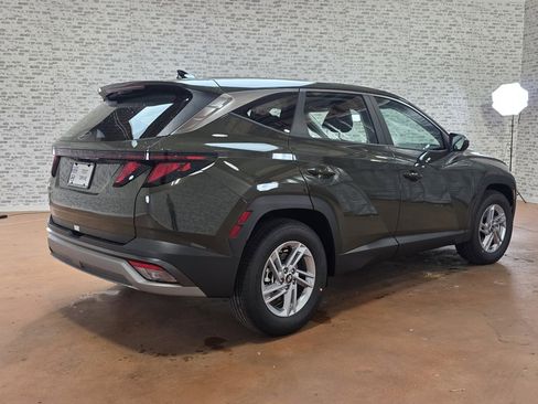 New 2026 Hyundai Tucson SE image 8