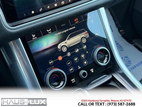 Used 2018 Land Rover Range Rover Sport HSE image 35