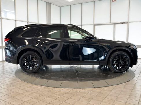 Certified 2026 MAZDA CX-90 3.3 Turbo w/ Premium Sport Pkg AWD/4WD image 9
