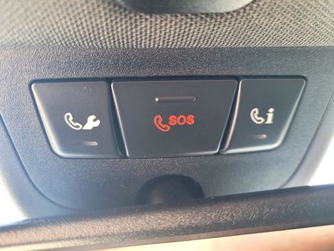 Used 2018 Mercedes-Benz GLA 250 4MATIC image 20