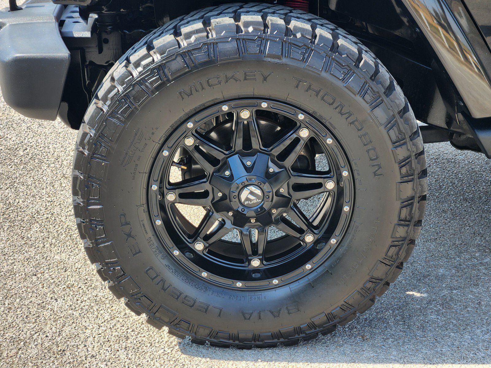 Used 2012 Jeep Wrangler Unlimited Sahara AWD/4WD image 26
