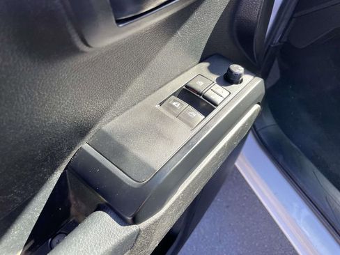 Used 2022 Toyota Tacoma SR image 28