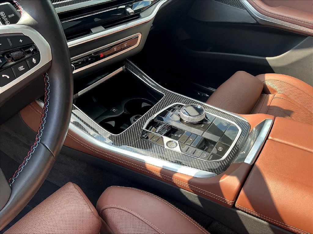 Used 2025 BMW X5 M60i AWD/4WD image 17