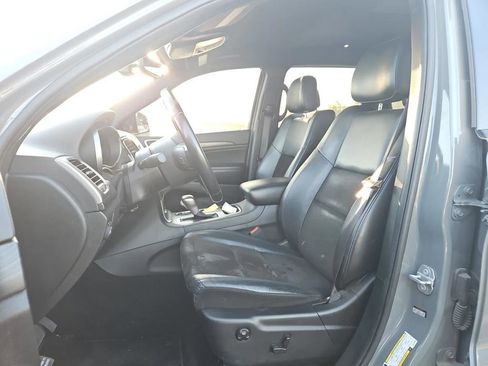 Used 2020 Jeep Grand Cherokee Altitude AWD/4WD image 7