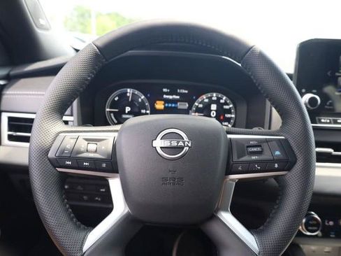New 2026 Nissan Rogue Platinum AWD/4WD image 9
