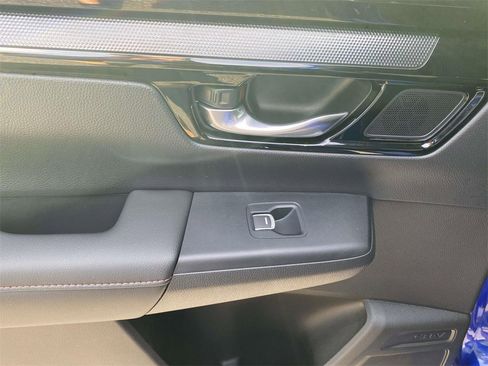 Certified 2025 Honda CR-V Sport Touring image 12
