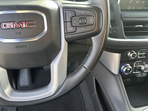 Certified 2023 GMC Yukon SLE image 6