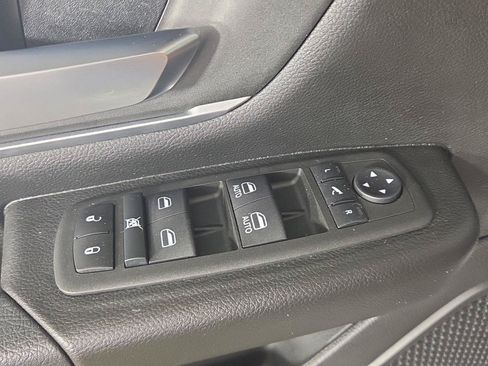 Used 2022 RAM 1500 Big Horn AWD/4WD image 13