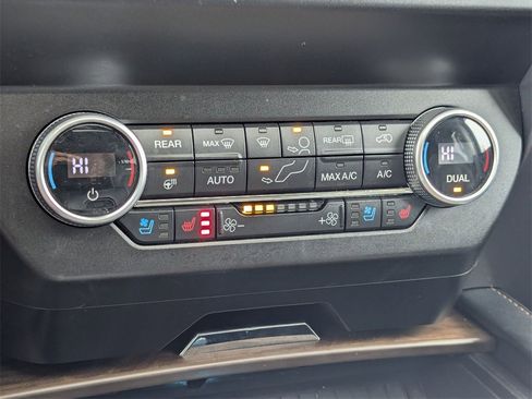 Used 2021 Ford Expedition Max Platinum image 20