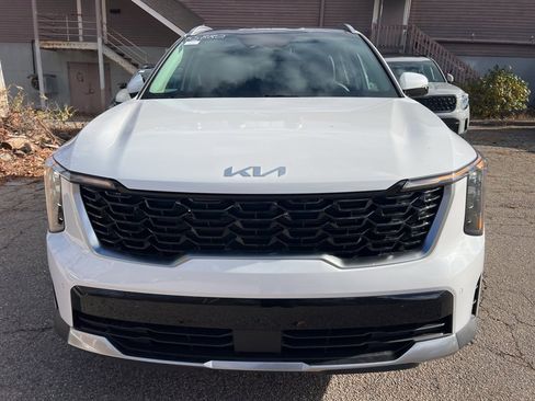 New 2026 Kia Sorento S w/ S Panoramic Sunroof Package image 6