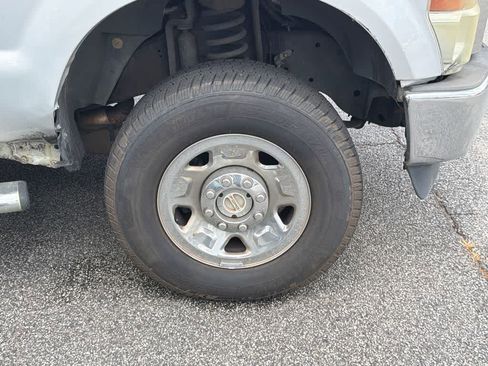 Used 2008 Ford F250 4x4 SuperCab Super Duty image 4