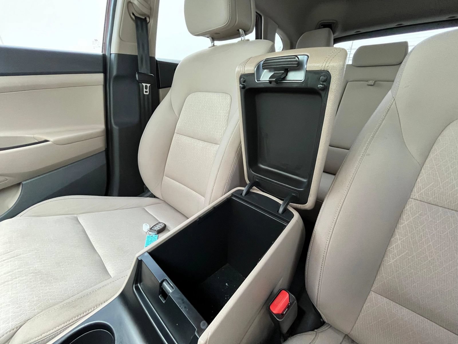 Used 2017 Hyundai Tucson Sport FWD image 27