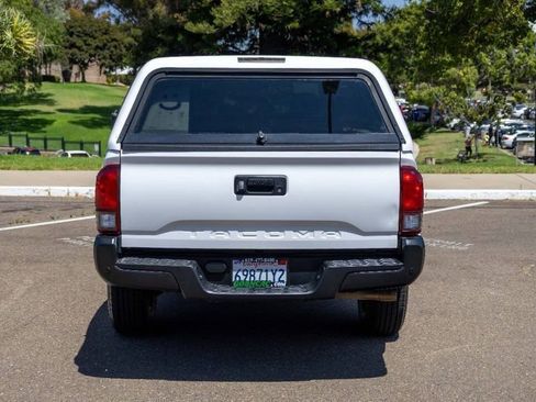 Used 2020 Toyota Tacoma SR image 6