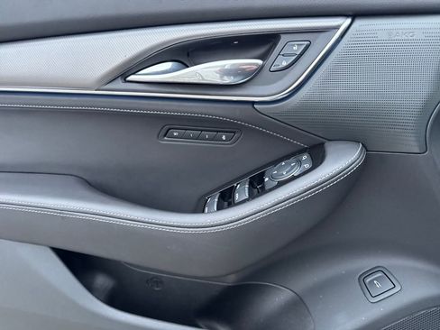 Certified 2025 Cadillac CT5 Premium Luxury image 18