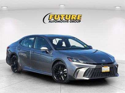 Used 2025 Toyota Camry SE