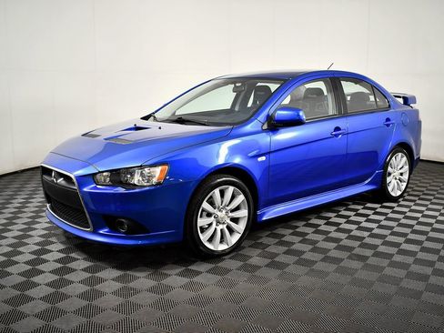 Used 2010 Mitsubishi Lancer Ralliart image 2