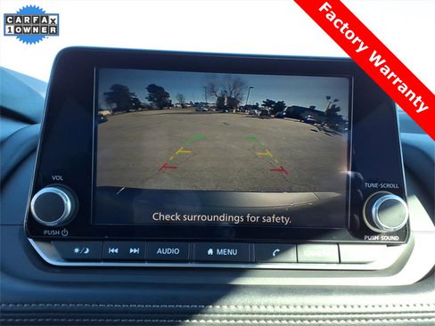 Used 2024 Nissan Rogue S image 16