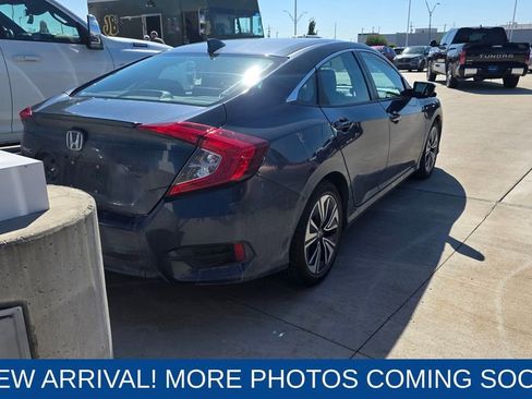 Used 2017 Honda Civic EX-L image 3
