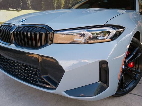Used 2024 BMW 330i Sedan w/ M Sport Package RWD image 7