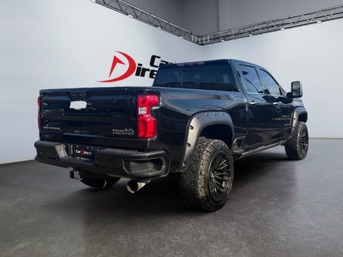 Used 2023 Chevrolet Silverado 2500 High Country w/ Z71 Off-Road Package image 9