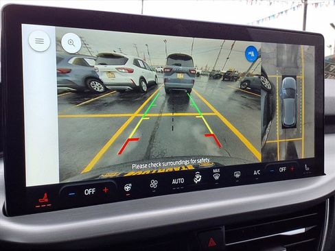 Used 2023 Ford Escape Platinum image 9