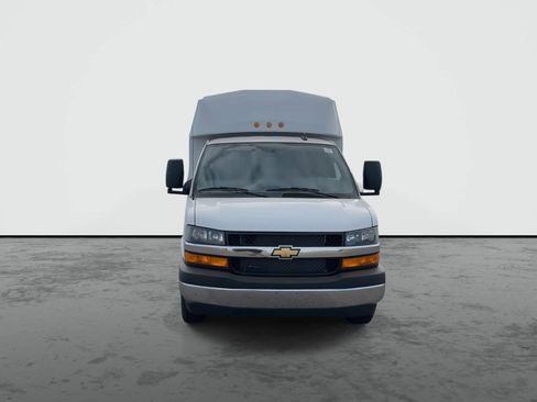 New 2024 Chevrolet Express 3500 w/ Power Convenience Package image 3